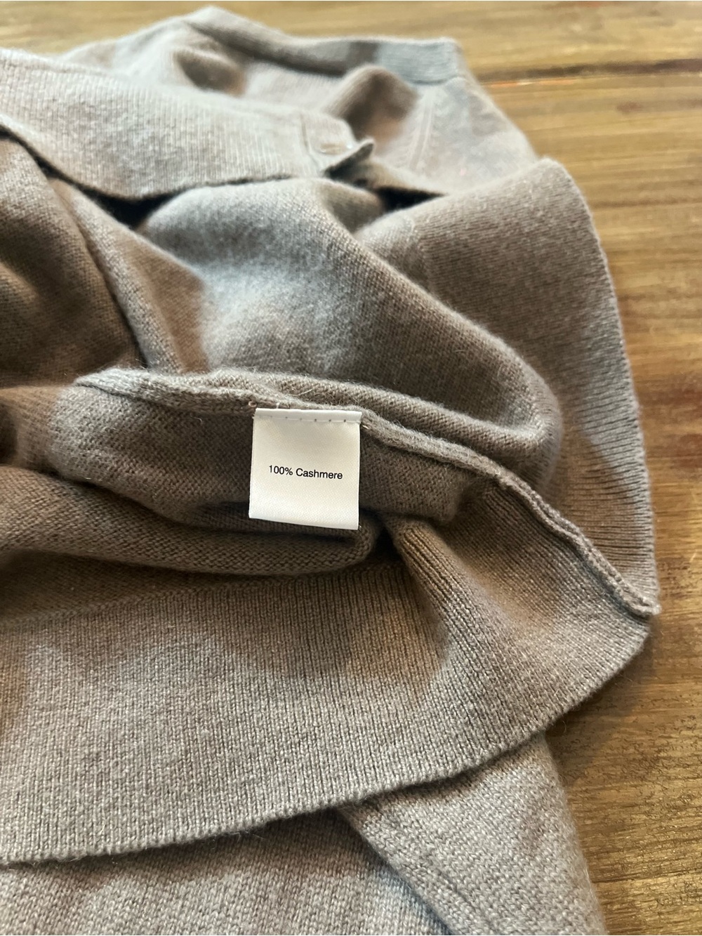 Saks Fifth Avenue 100% Cashmere Taupe Button-Down V-Neck Cardigan Sweater - Picture 4 of 4